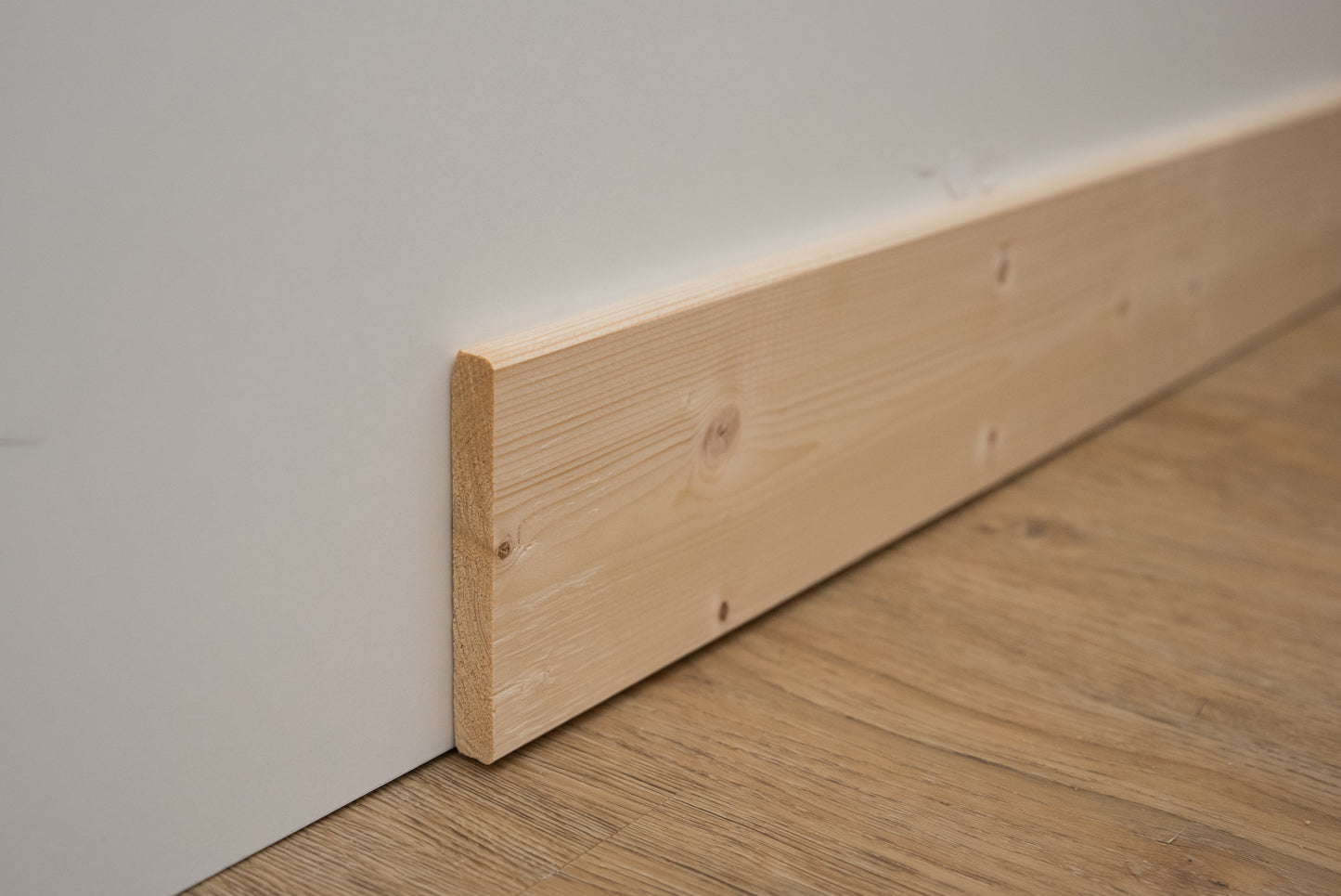 Altbausockel Fichte 2400x94x12