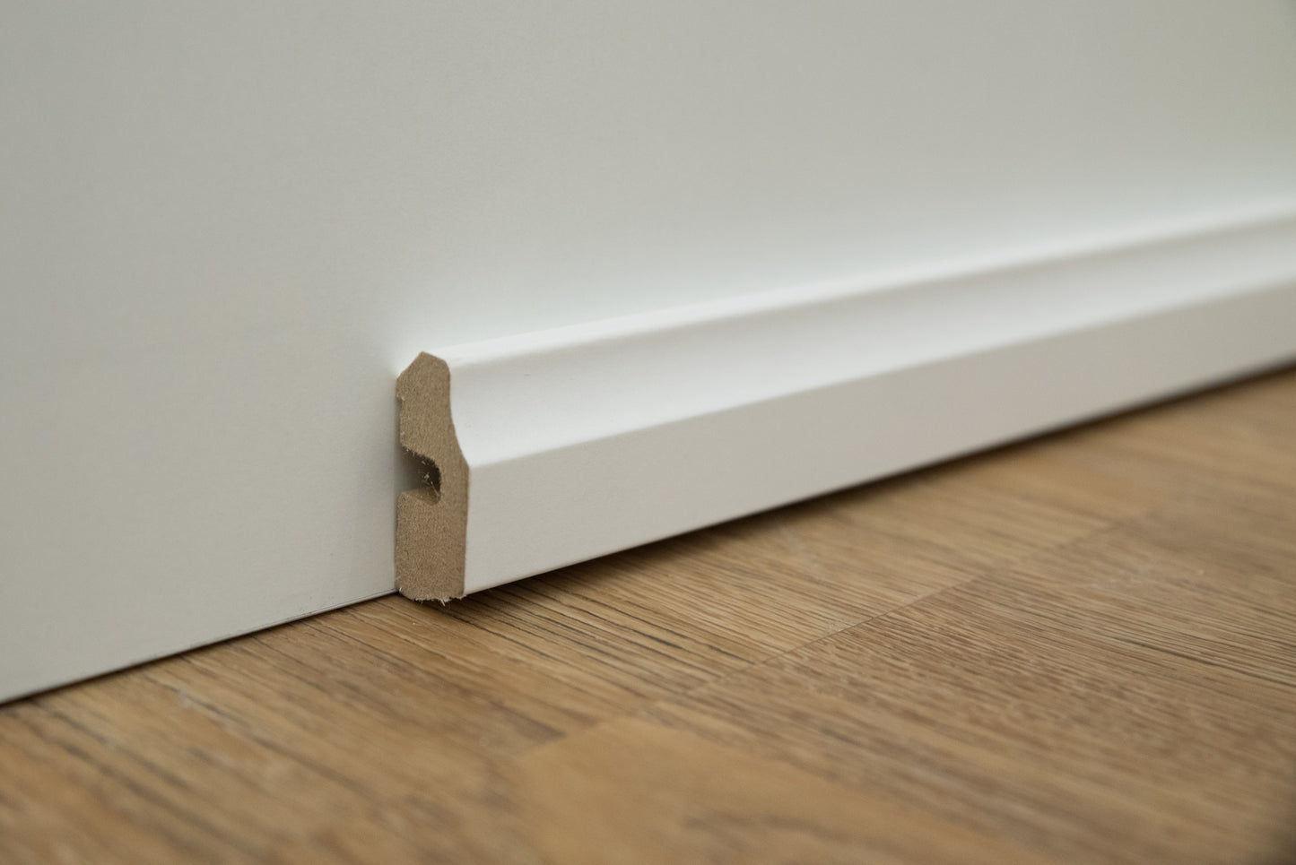Deckenabschlubleiste Eiche Brillantweiss